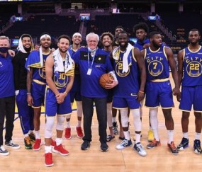 真就一人一城呗！勇士主场记分员效力58年终退休